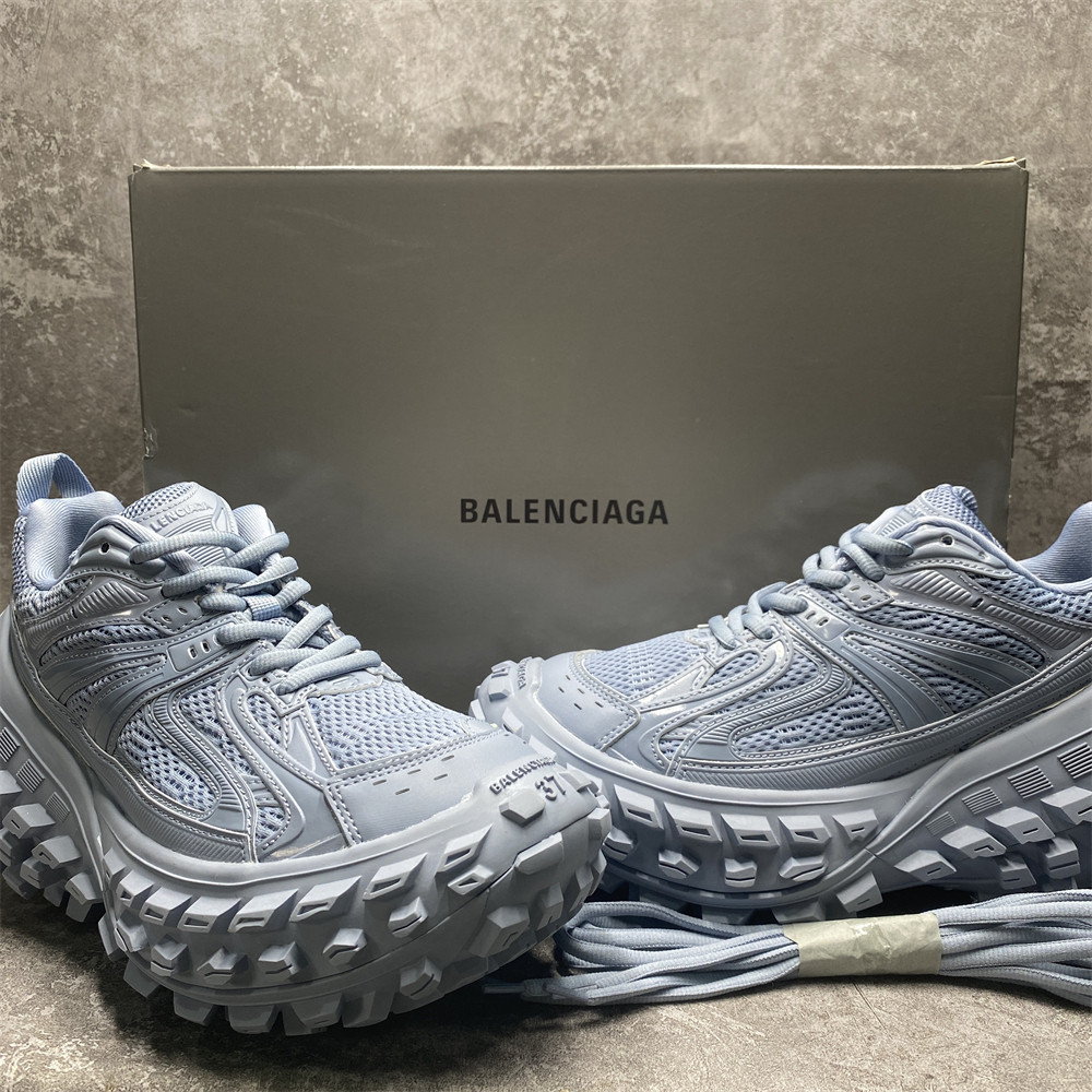Balenciga Bouncer Moon