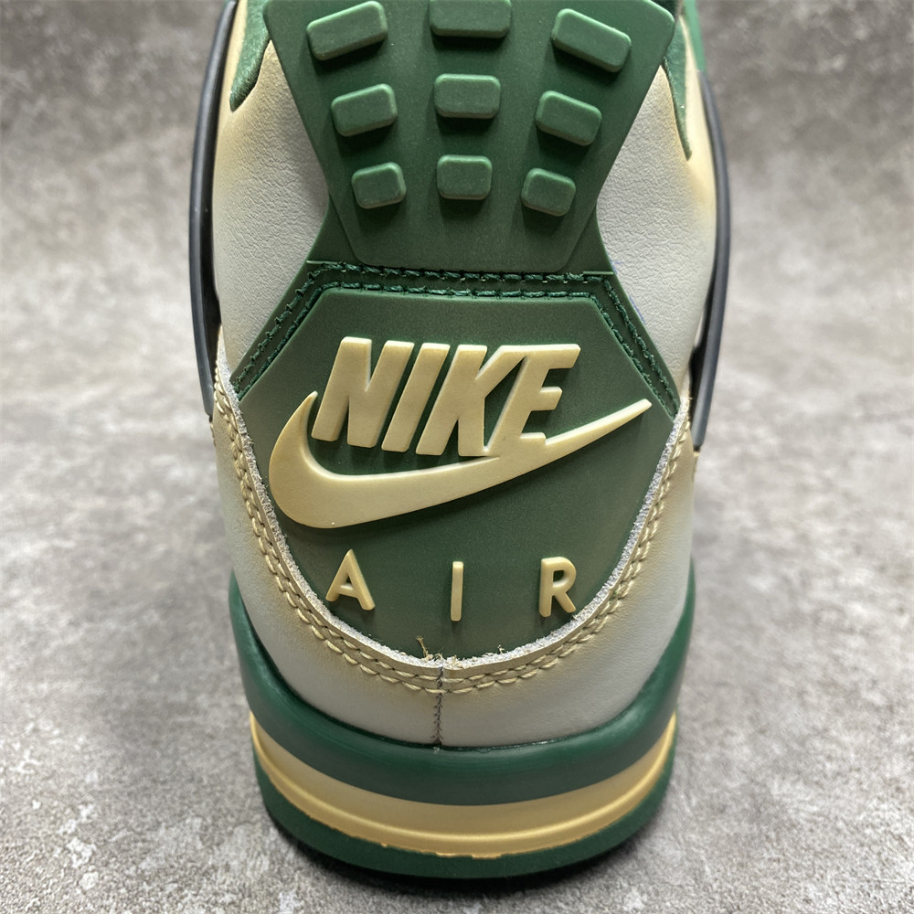 AIR JORDAN 4 RETRO 2024