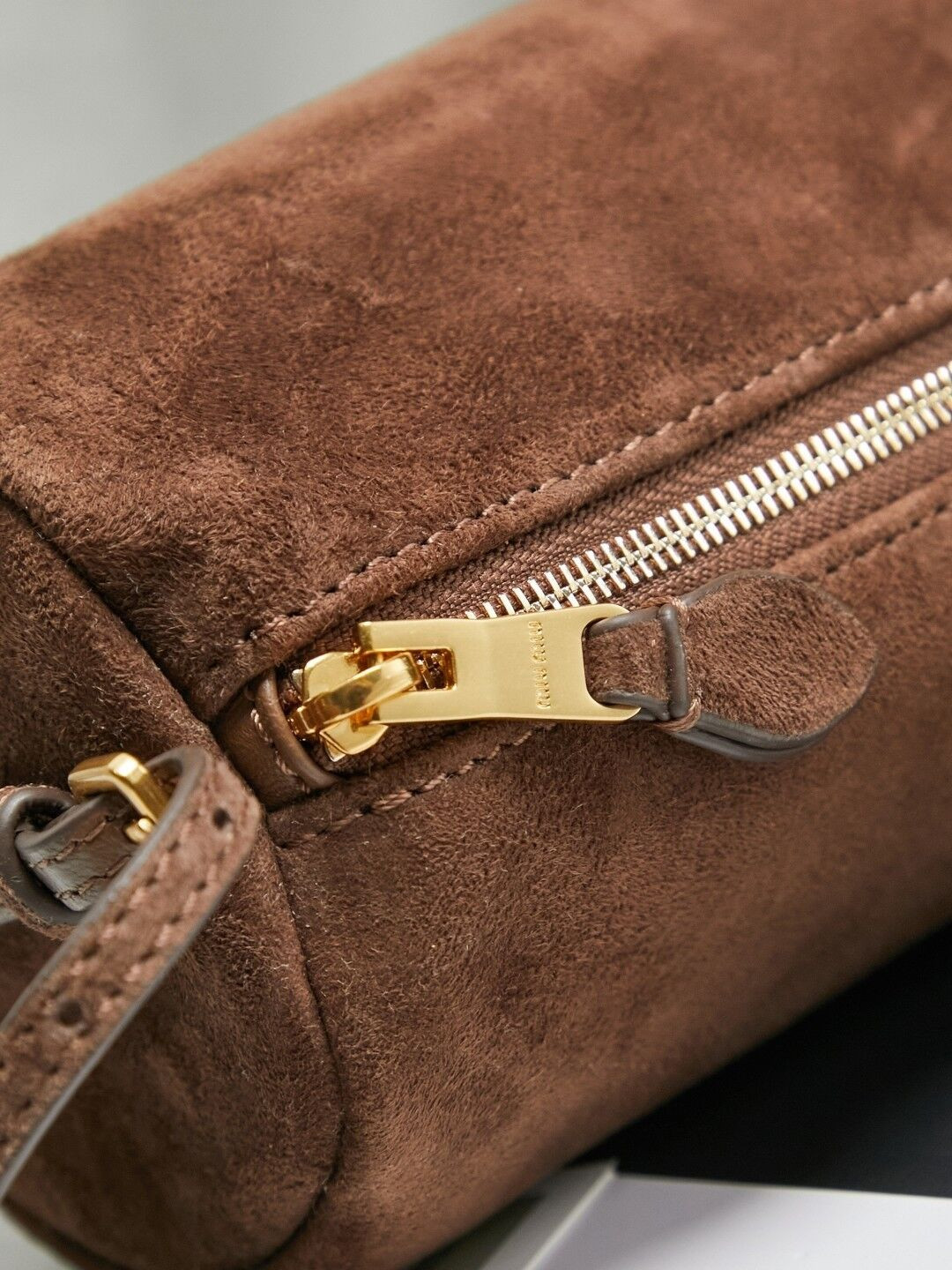 Miu Miu Suede pouch 22x9x9cm