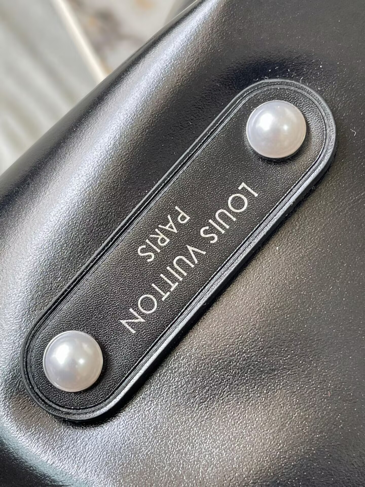 LV Vagabond Hobo M13986 38x35x12cm