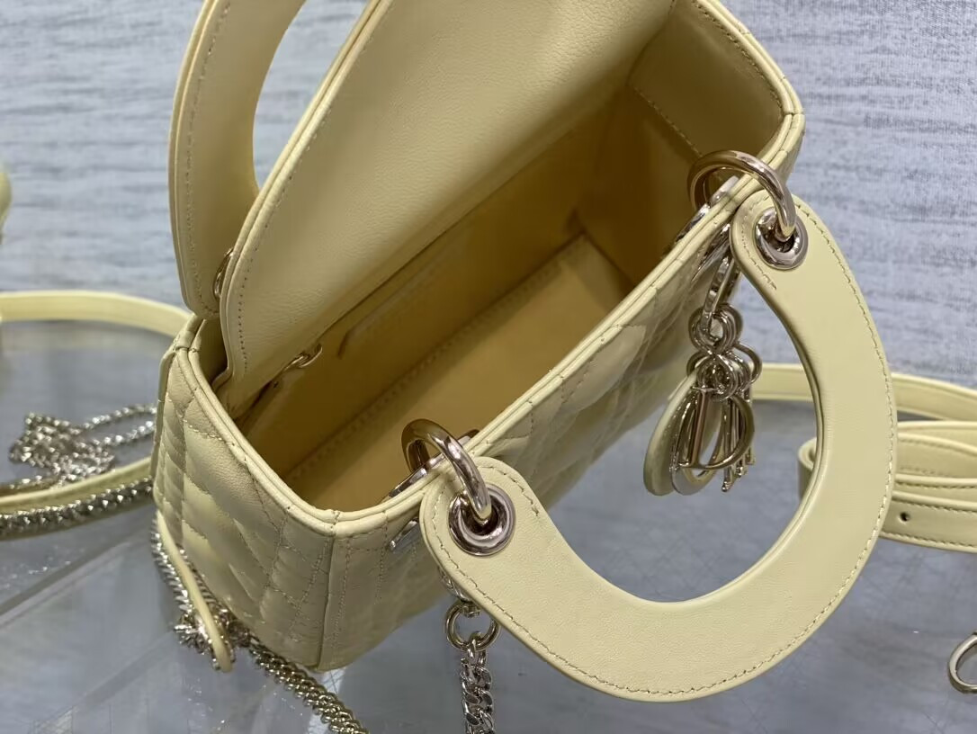 D*or classic lady 17×7×15cm