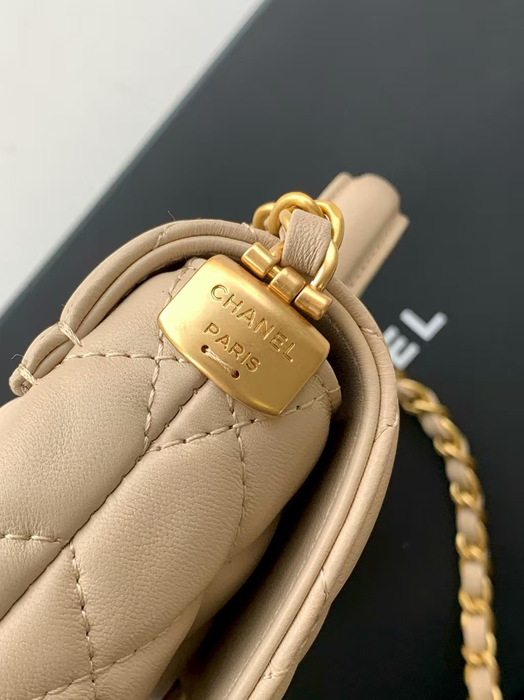 Ch*el small top handle flap bag as5355 14x20x6cm