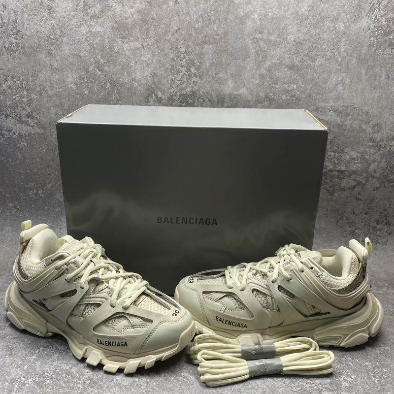 Balenciga Track Light Grey