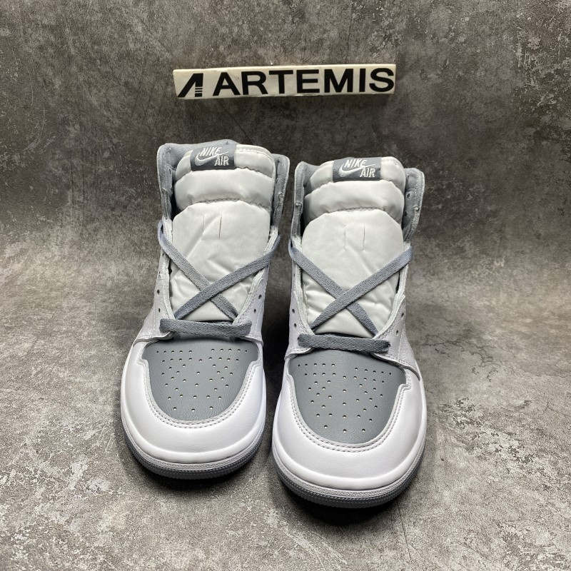 Air Jordan 1 Retro High OG Stealth