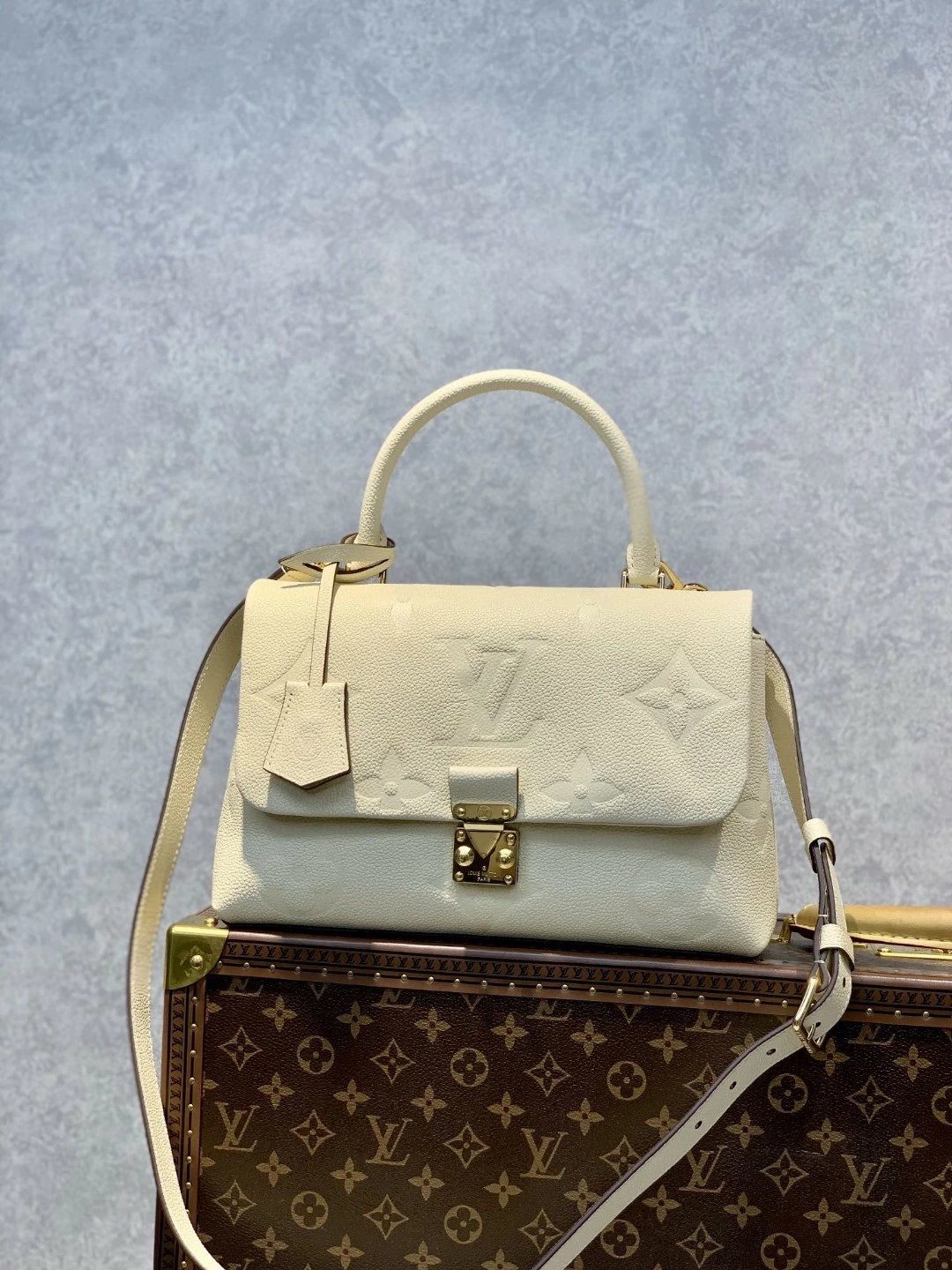 LV MADELEINE MM M45976