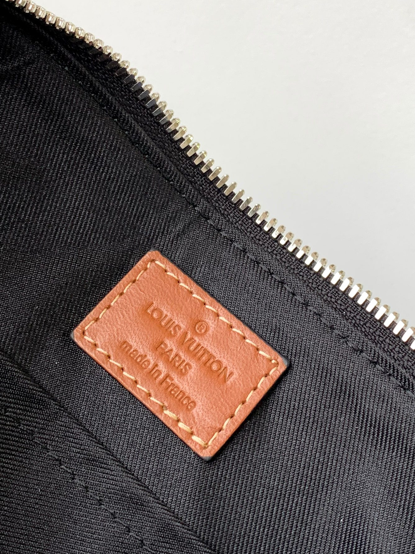 l0*is V*t0n keepall bandoulière 25 m46339 9.8 x 5.9 x 4.3 inches