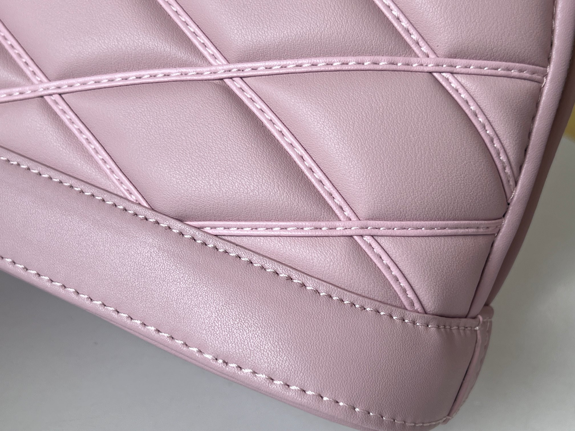 LV M24453 Alma BB 9.3 x 6.9 x 4.5 inches