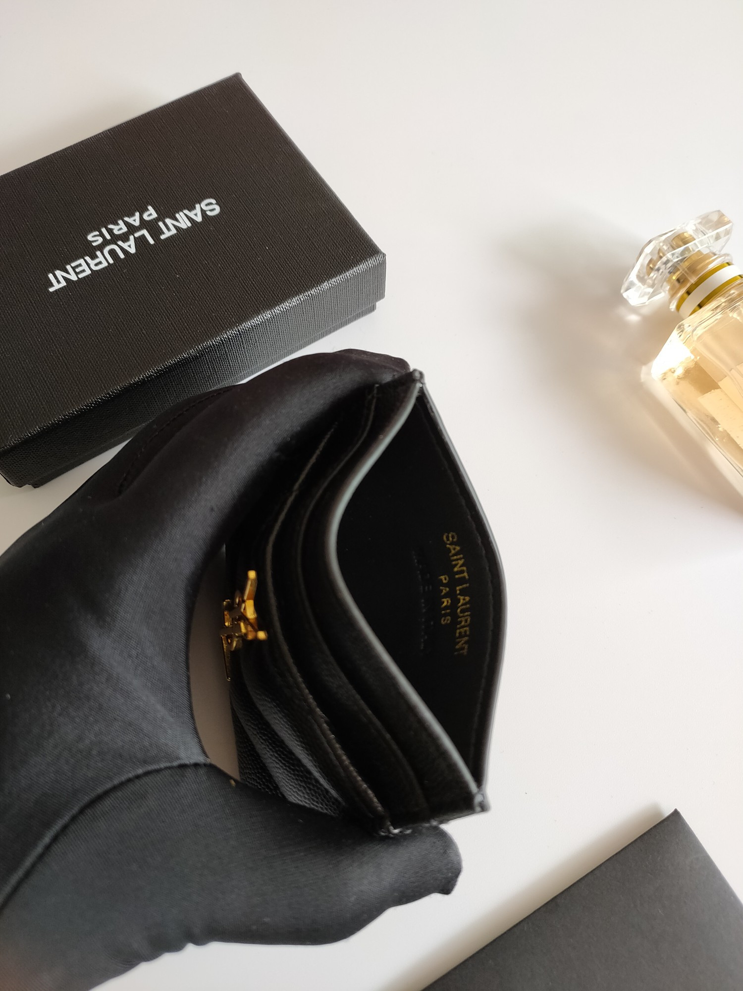 Y*L card holder 10.5×7.5×0.5cm