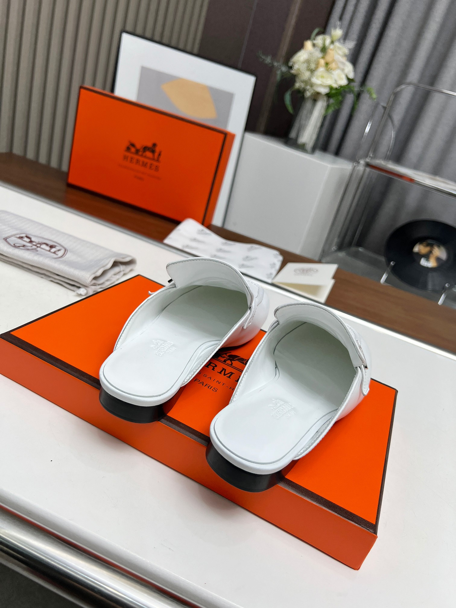 UA Hermès IENA MULE