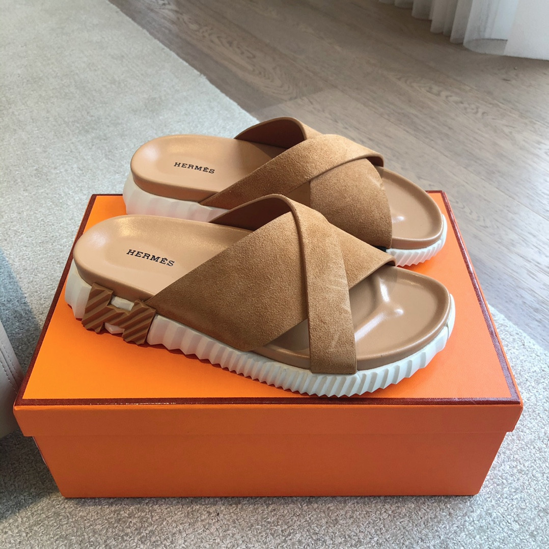 UA Hermès Infra sandal