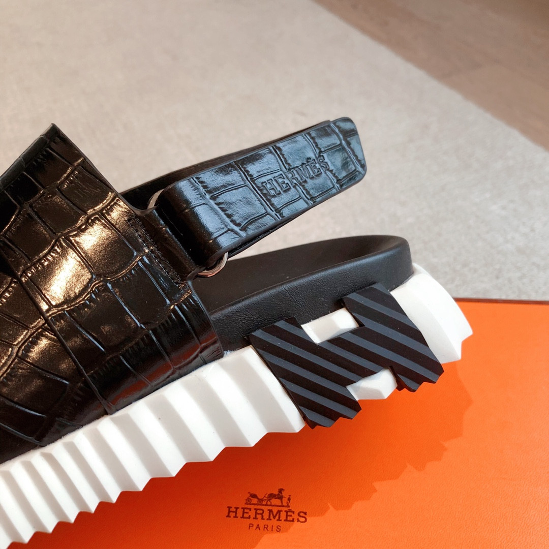 UA Hermès Electric sandal