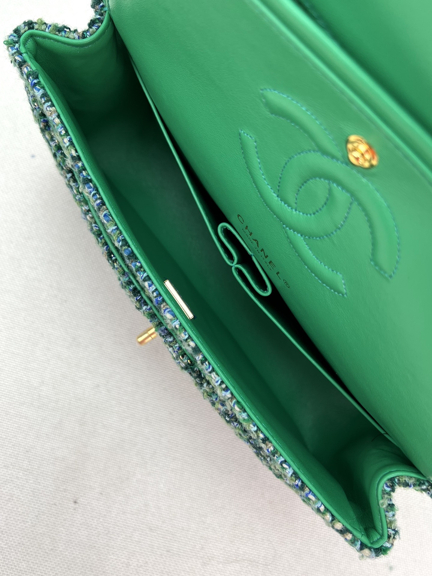 Ch*el classic flap bag 25cm