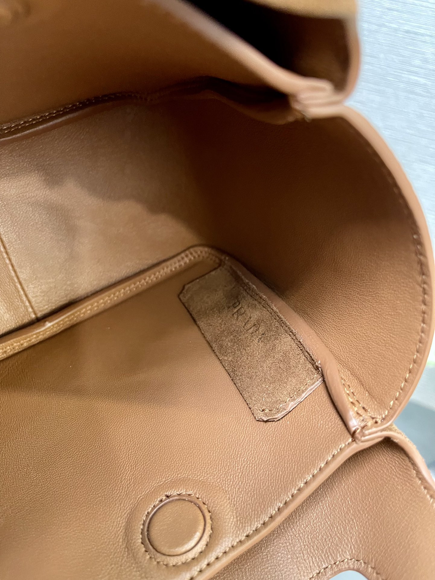 Pra*a tote18x16x10cm