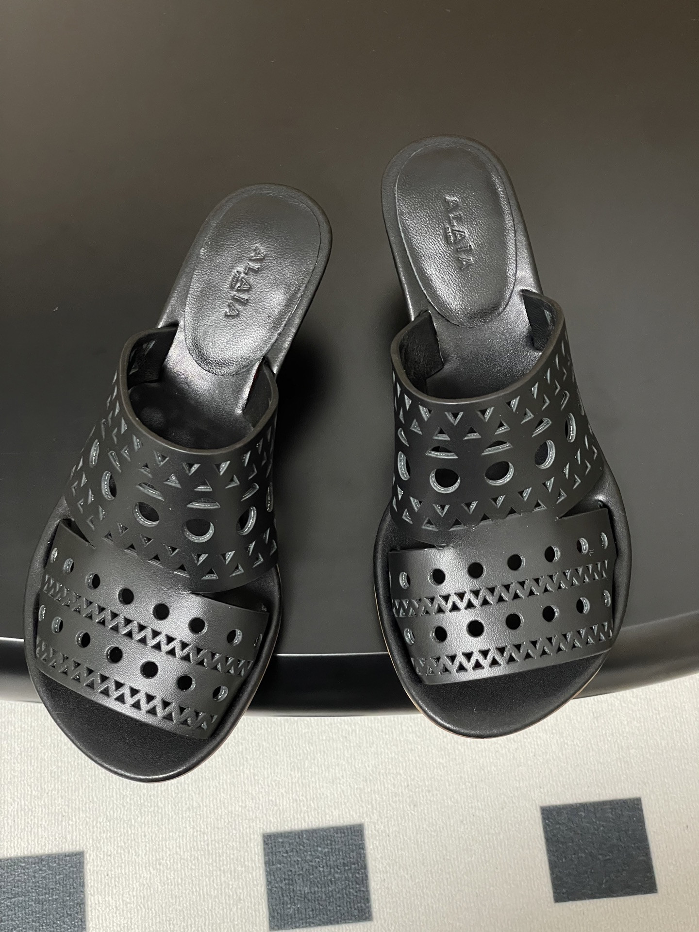 UA Alaia Heeled slippers 5.5cm Heel(Customized Size 7-10 days production time)