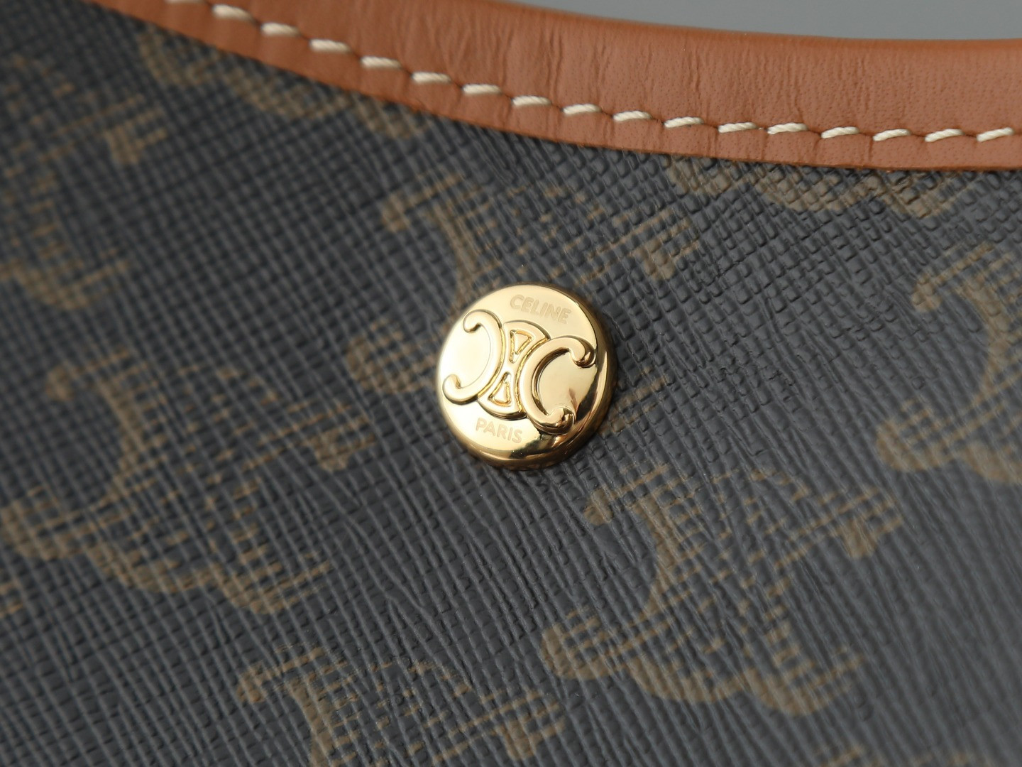 Ce**e soft shopper bag in triomphe canvas and calfskin 32.5x24.5x14cm